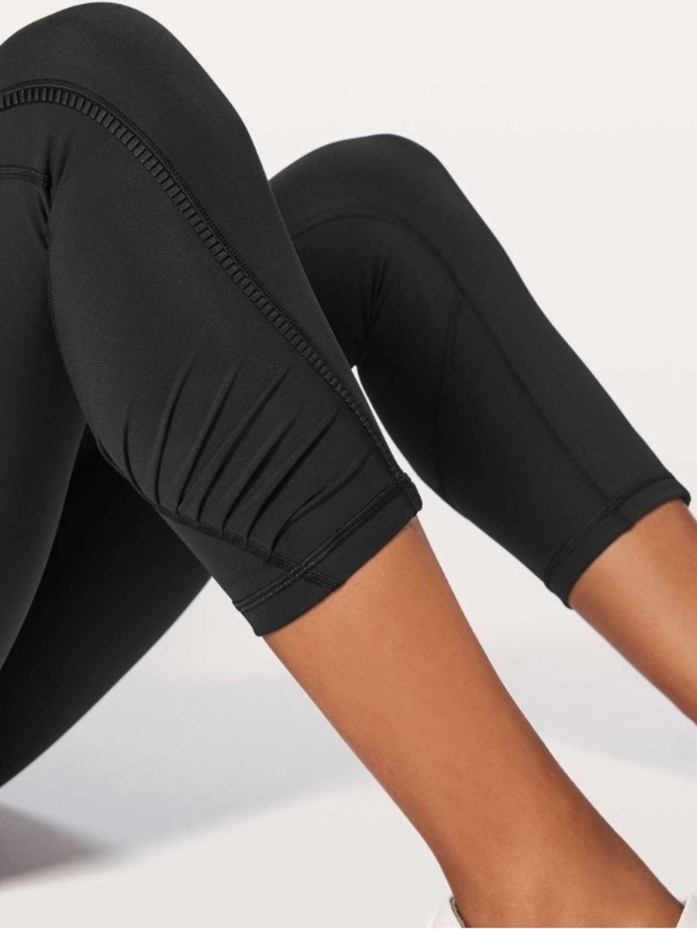 Lululemon Wunder Under Crop Hi-Rise Pleat 21" Black Women’s Leggings Size 4
